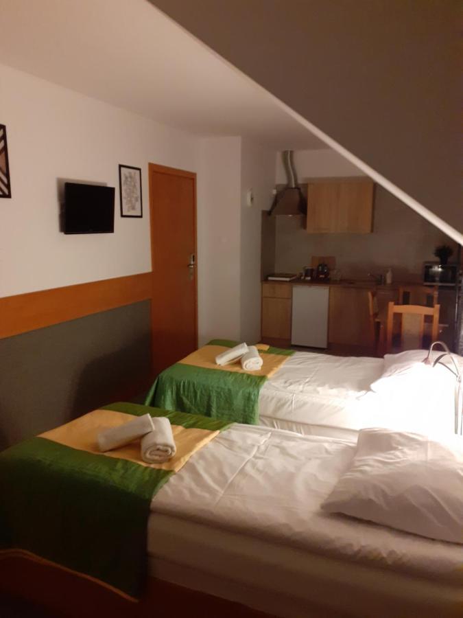 פלוק Aparthotel Arkadia מראה חיצוני תמונה