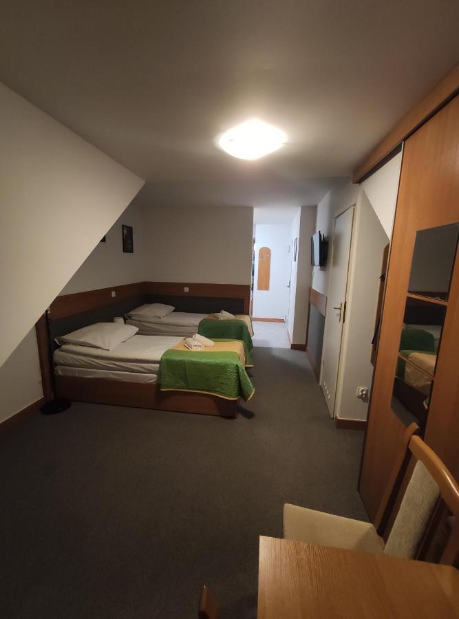 פלוק Aparthotel Arkadia מראה חיצוני תמונה